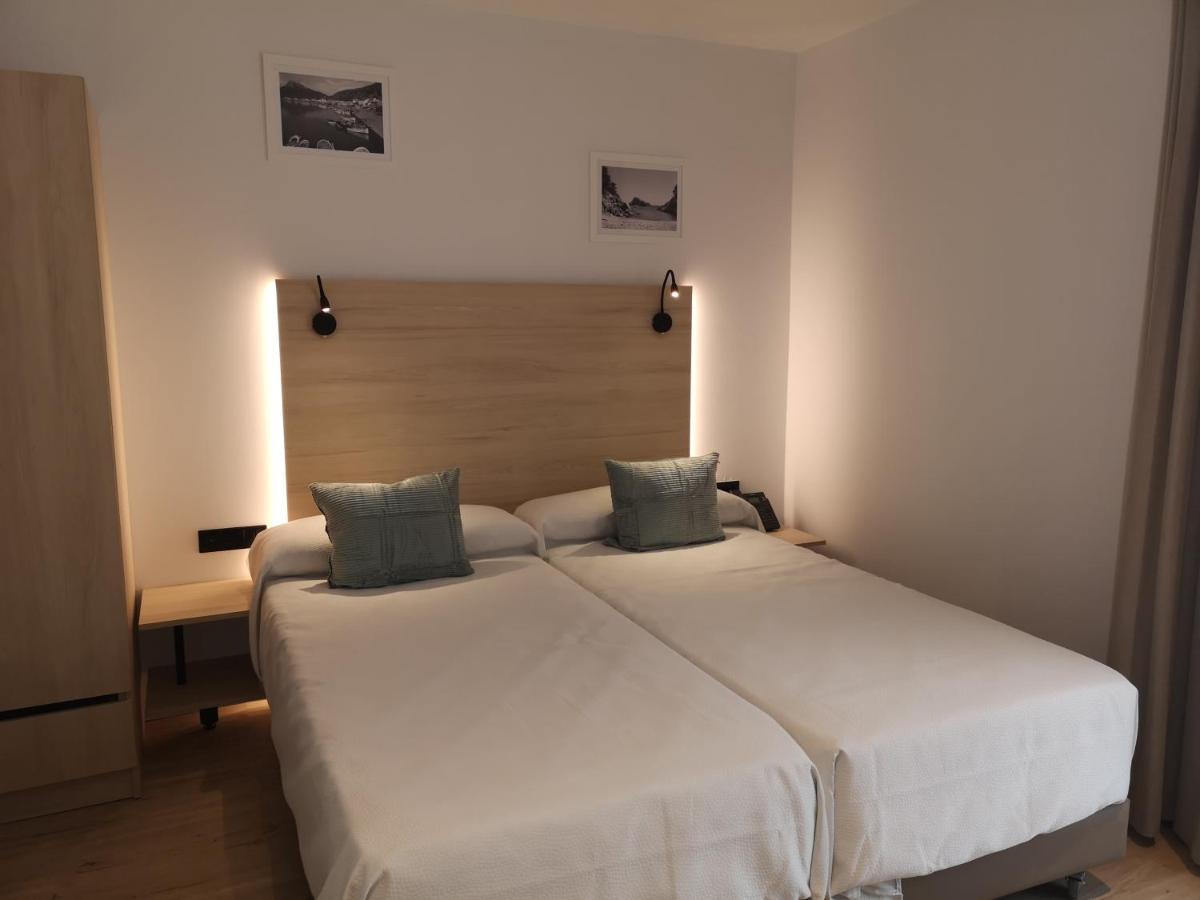 Hotel Coral Boutique By Gaiarooms L'Estartit Exterior foto